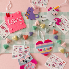 Lovebugs Valentines Felt Craft Pack